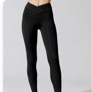 Celestine V Waist Black Shiny Leggings